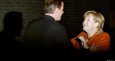 Меркел оствари нова средба со Камерон
