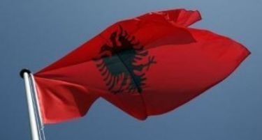 Економската криза затвара албански амбасади