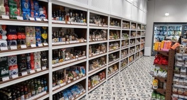 Грците купуваат храна со приватна етикета поради високите цени