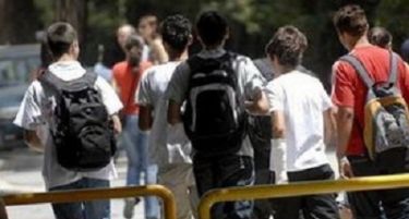 До 8 илјади денари помош за сиромашните средношколци во Осломеј