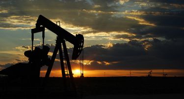 НАФТЕНИТЕ ПЛАТФОРМИ ВО МЕКСИКАНСКИОТ ЗАЛИВ ЗАТВОРЕНИ: Што се случи со цената на нафтата?