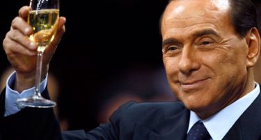 Како Берлускони заработи 2 милијарди повеќе за една година?