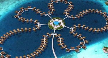 ФОТО: На Малдивите се гради остров во форма на цвет