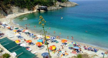 Албанија ова лето со намален број на туристи