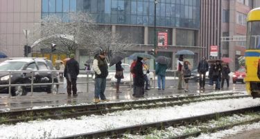 Зимата не се предава – нов снег на Балканот!