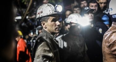 (ВИДЕО) ТРАГЕДИЈА: Над 200 загинати во рударската несреќа во Турција