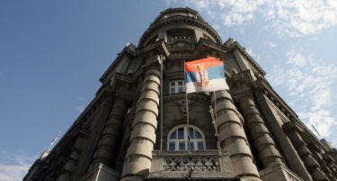 Украински тајкун доби српско државјанство, но уште побрзо му беше одземено