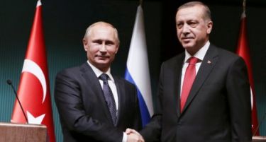 ЗАЛУДНО: ЕУ се обидува и Турција да ја сврти кон Брисел наместо кон Москва