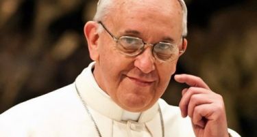 Ватикан среќен поради приближувањето на САД и Куба