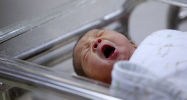 Италија: Клинички мртва мајка родила здраво бебе