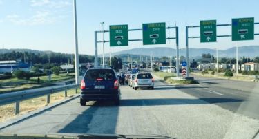 Нормализиран сообраќајот на граничните премини кон Грција