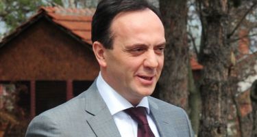 Член на ЦК на ВМРО ДПМНЕ вели дека Мијалков прислушкувал?