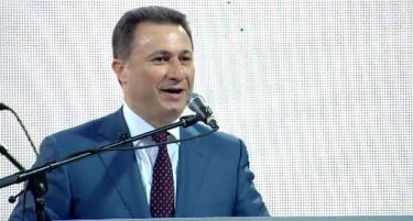 Го дочекаа ли новинарите Груевски пред затвор?