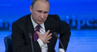Путин отпушта 100 000 државни службеници