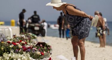 Туризмот во Тунис очекува загуби од 515 милиони долари по нападот во Сус
