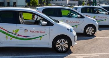 ПроКредит Банка-Прва институција која ќе вози електронски автомобили во Македонија