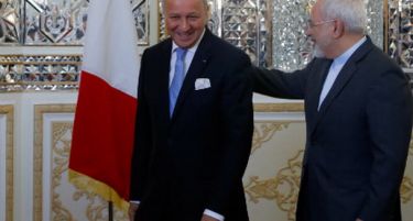 Иран и Франција со обид да ги рестартираат односите