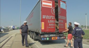Австрија прави рација на сите возила низ автопатите