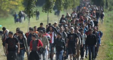 ЕК: Земјите од Балканот треба да работат на сместување на бегалците!