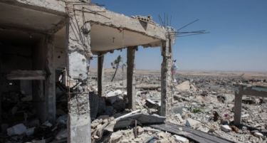 Русија нанесе нови напади врз сириската опозиција часови пред примирјето