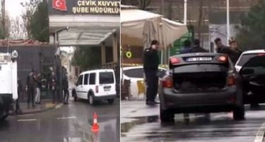 (ВИДЕО) Истанбул: Убиени двете жени кои ја нападнаа полициска станица