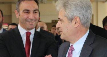 Груби: Лажните вести произведени од албанската опозиција ги поткопуваат преговарачките позиции на ДУИ