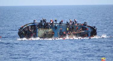 Повеќе од 1.300 мигранти спасени од давење во Средоземно Море