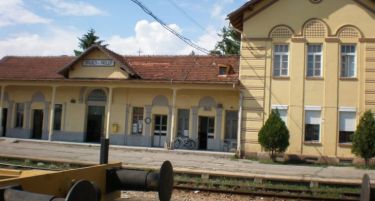 Седум железнички станици низ Македонија добија нов лик