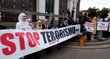 Како да се запре тероризмот во Европа?