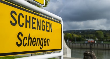 Германија со ултиматум: Заедно за бегалците или крај на Шенген
