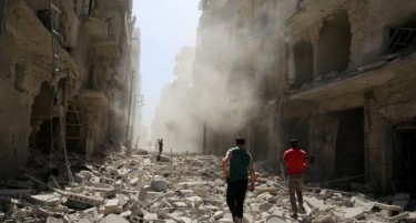 БОРБИ ЗА НАЈГОЛЕМИОТ СИРИСКИ ЦЕНТАР: Владините сили го заземаа центарот на Алепо!