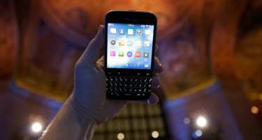 КРАЈ НА ЕДНА ЕРА: BlackBerry веќе нема да произведува смартфони