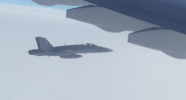 Видео: Авионот на Путин под опасна закана на швајцарски воени ловци