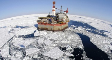 Обама со последна победа за животната средина - Нема да се буши нафта на Северен пол