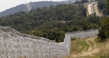 Србија се уплаши - гради ограда долж границата со Бугарија