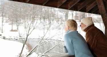 ОВДЕ СОНЦЕТО НЕ ИЗЛЕГУВА ДВА МЕСЕЦИ: Како Норвежаните и пркосат на зимата, и пак се среќни?