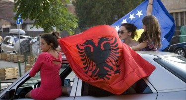 38 илјади косовари се откажале од државјанството за да станат Германци или Австријци