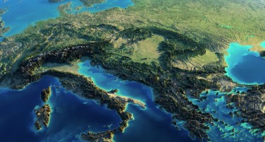 Италијански економисти удрија по Европа: Се губат сите вредности, таа станува Четврт рајх