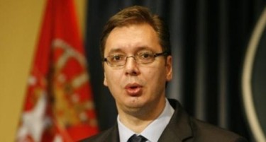 Вучиќ: Србија ја следи ситуацијата во Македонија, мирот да се сочува