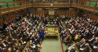РАЗВОДОТ СО ЕУ КОНЕЧЕН: Британскиот парламент го одобри покренувањето на Брегзит до крајот на март!