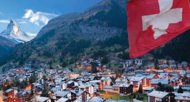 Швајцарците строго против членство во ЕУ и НАТО