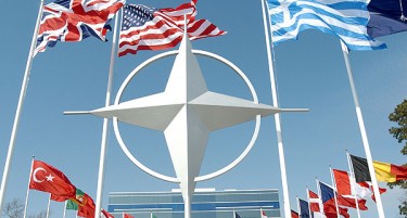 Манза: НАТО ќе го задржи своето присуство, својот фокус и посветеност кон Западен Балкан