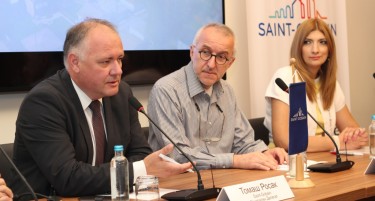 Фондацијата „Saint-Gobain Initiatives“ додели грант на Хабитат Македонија за проектот  „Енергетска ефикасност за Здружението на пензионери во Кавадарци”