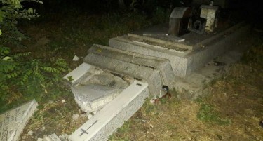 Вандализам врз триесетина православни гробови во Љуботен