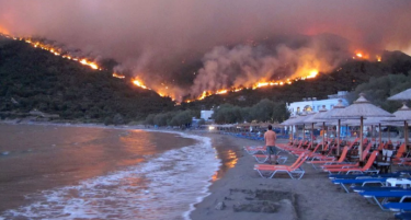 Грција бара итна европска помош за гасење на пожарите