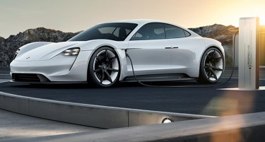 Откриена цената на електричниот Porsche Mission E