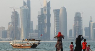 Катар ги топи државните резерви за да се прехрани