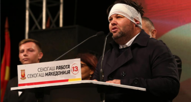Елвис Бајрам од болница на митинг - Животот не дојде во Македонија
