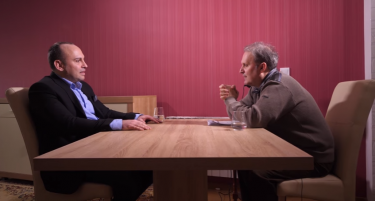 Видео: Сашо Тасевски по 40 минути го напушти интервјуто со Ефтов