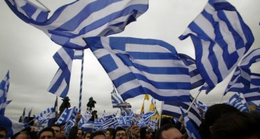 Мицотакис го обвинува Ципрас, Ципрас вели ќе даде се од себе ...